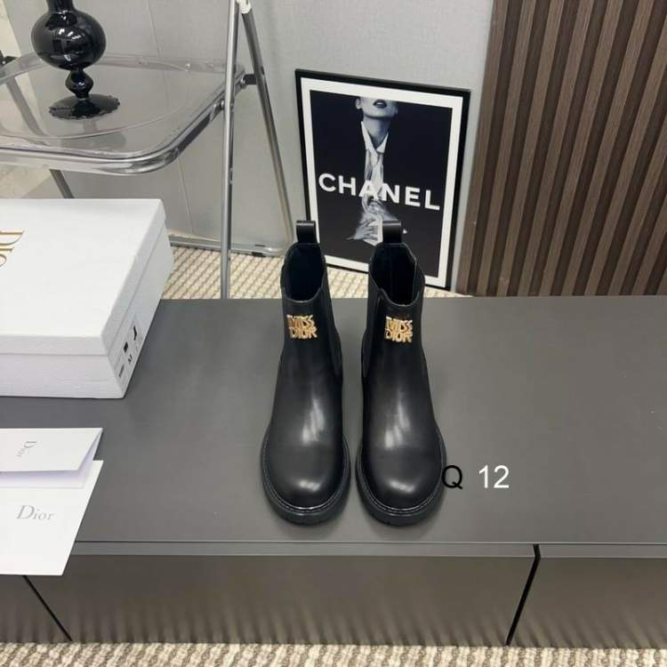 Picture of Dior Shoes _SKUDiorsz35-40J11053479